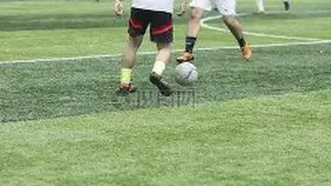 草原少年星梦成真，飞飞终成我国最年轻航天英雄，家宴羊肉待归途